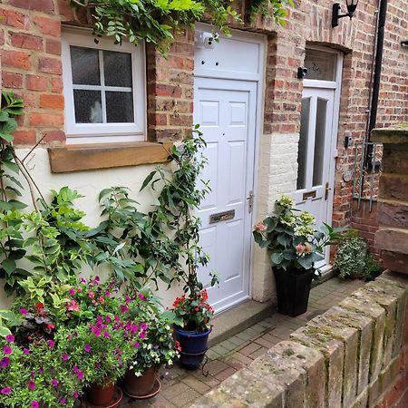 휫비 Ingleside Mews 아파트 외부 사진